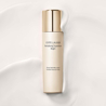 Estée Lauder Revitalizing Supreme + Bright Milky Lotion