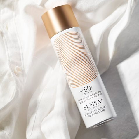 Sensai Cooling Protective Suncare Spray SPF50+
