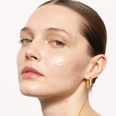 Lancaster Sun Sensitive Oil Free Milky Fluid Face SPF 50