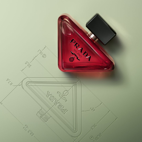 Prada Paradoxe Radical Essence