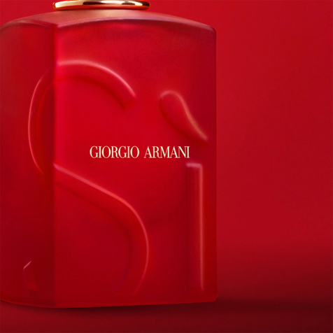 Giorgio Armani Sì Passione Red Bloom